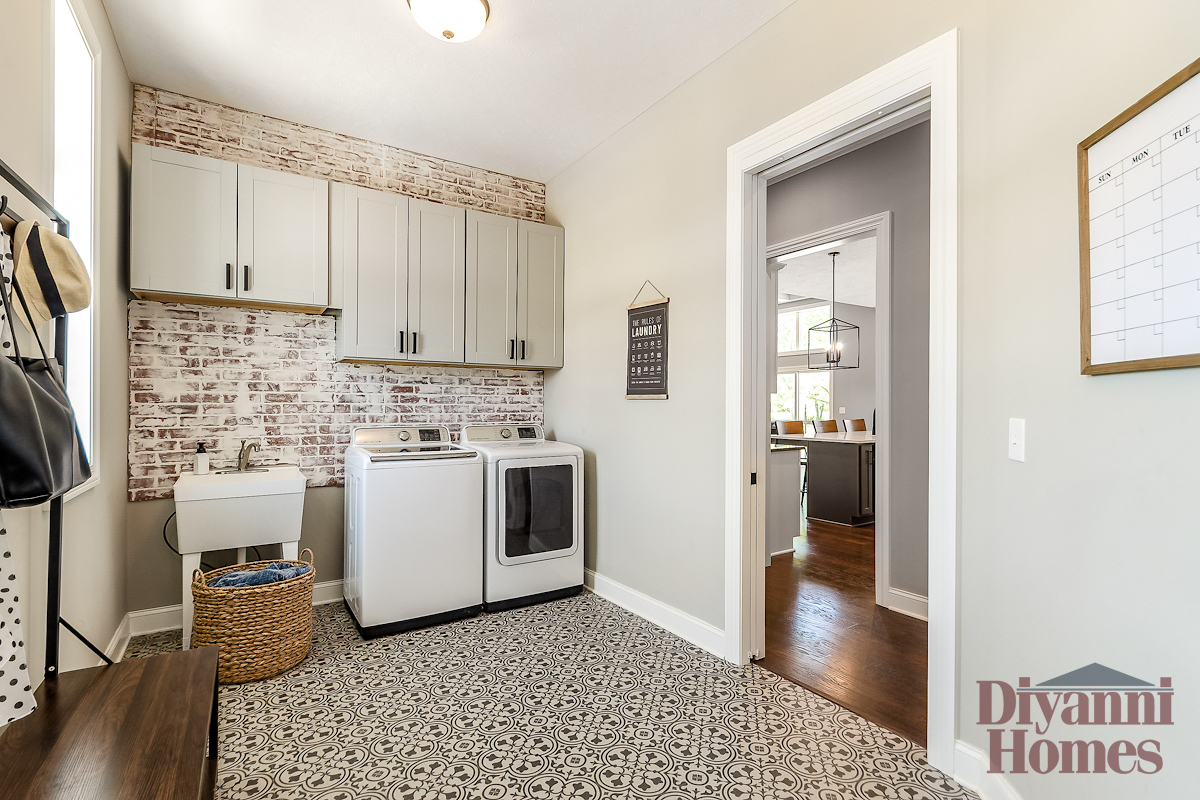 The Willowbrook | Laundry Room